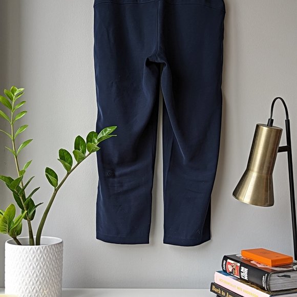lululemon High Rise 7/8 - Crepe Trouser - Picture 2 of 3